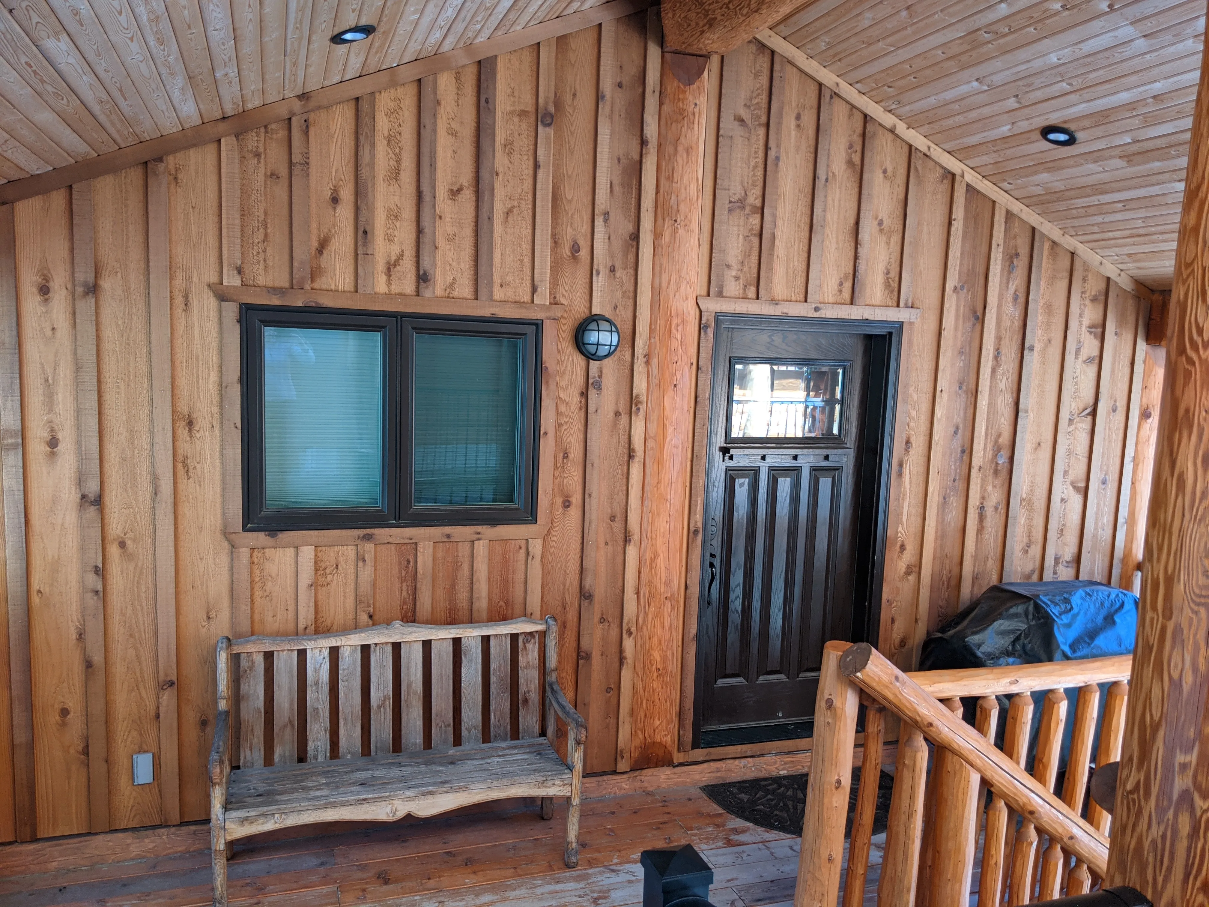 Tinhorn Loft - Exterior Entrance